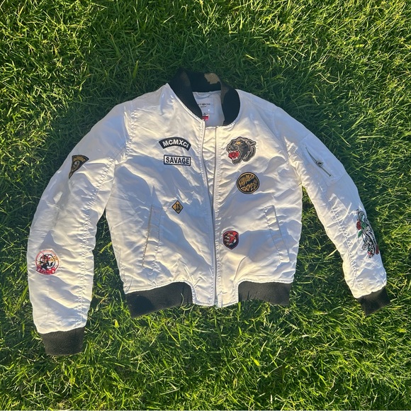 white with black trim bomber jacket - Picture 1 of 6